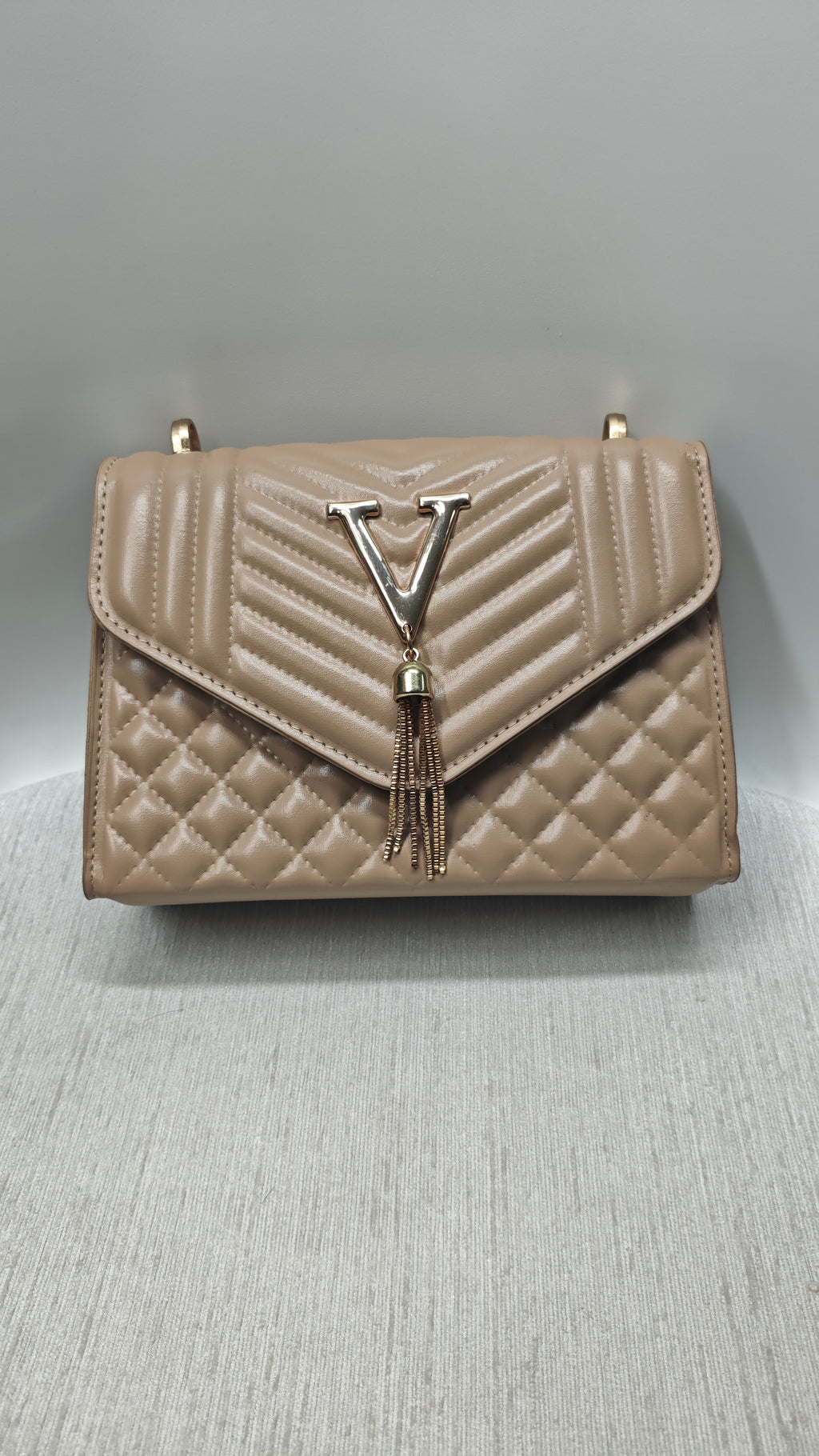 Luxury Tassel Women Shoulder Bag Elegant Chain Flap Design Premium PU Leather Crossbody Bag Ladies Fashion Handbag