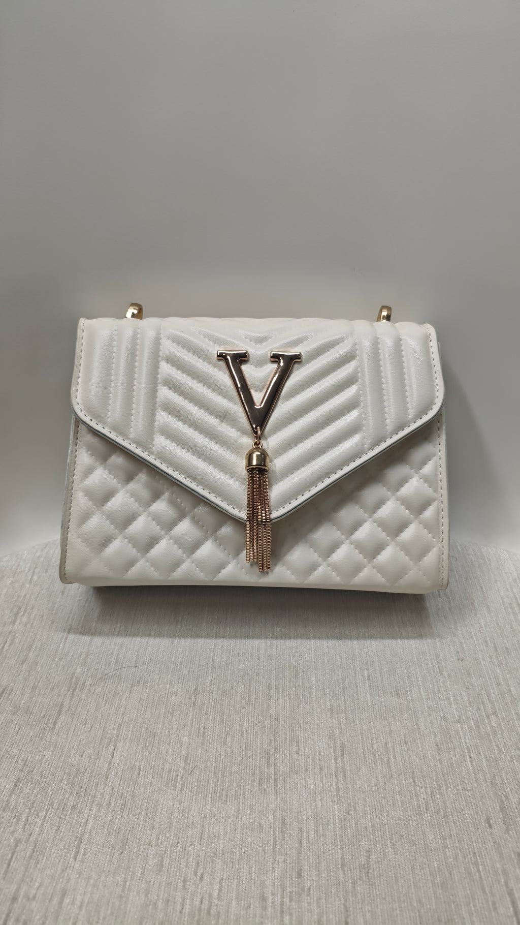 Luxury Tassel Women Shoulder Bag Elegant Chain Flap Design Premium PU Leather Crossbody Bag Ladies Fashion Handbag