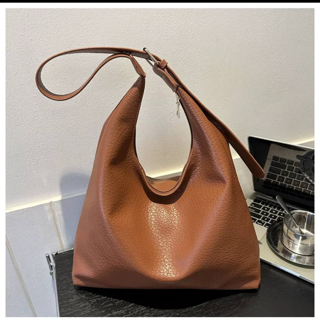 Retro Style Textured Tote Bag