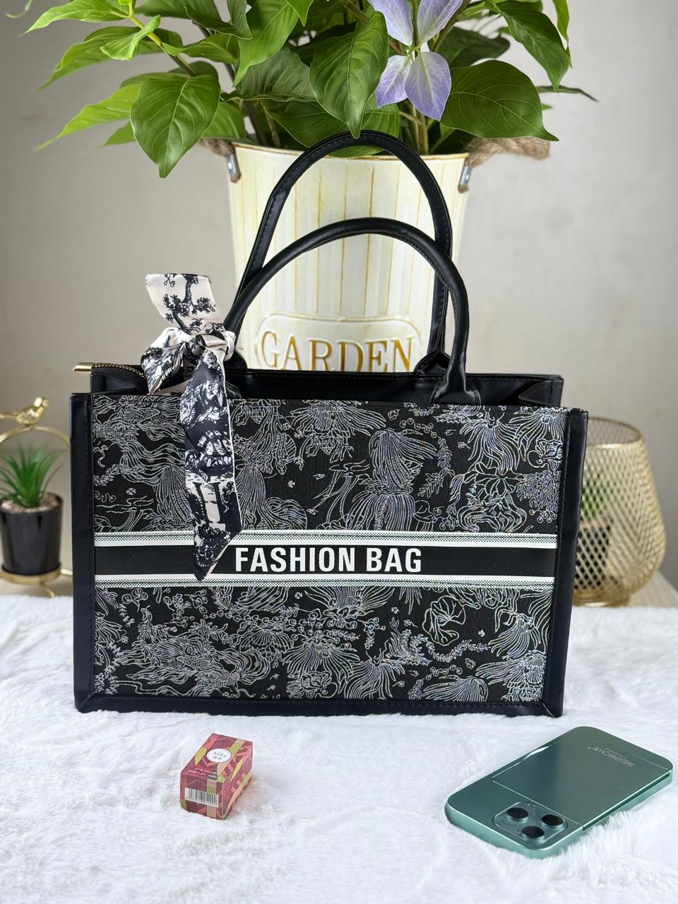 Large Capacity Embroidered Tote Bag Women's