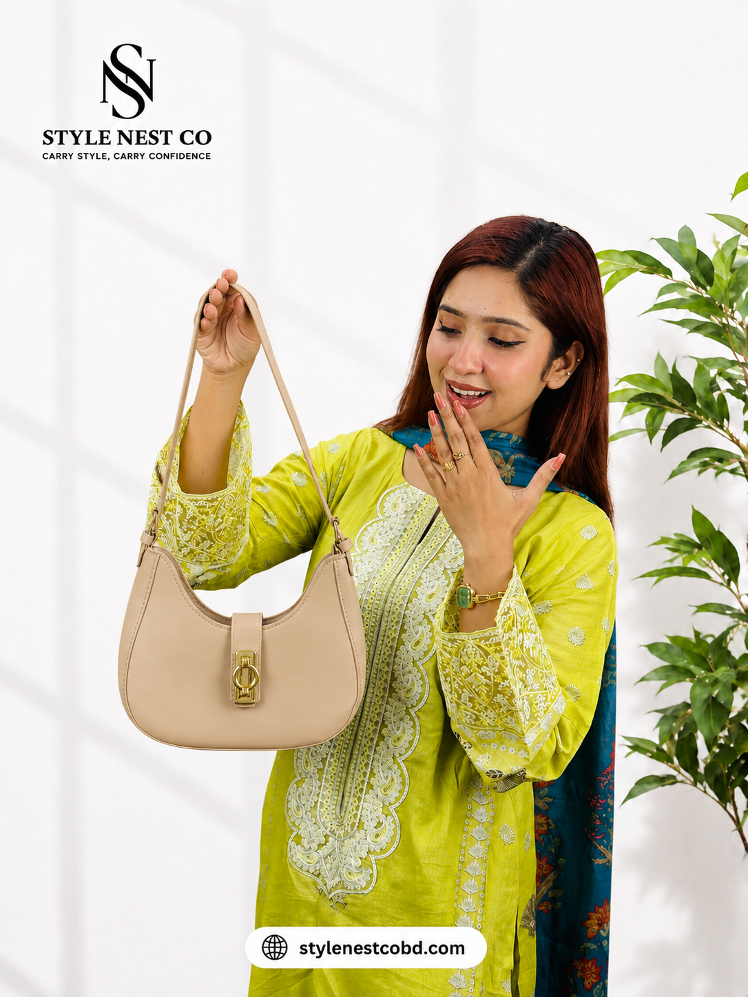 Vintage Chic Armpit Bag