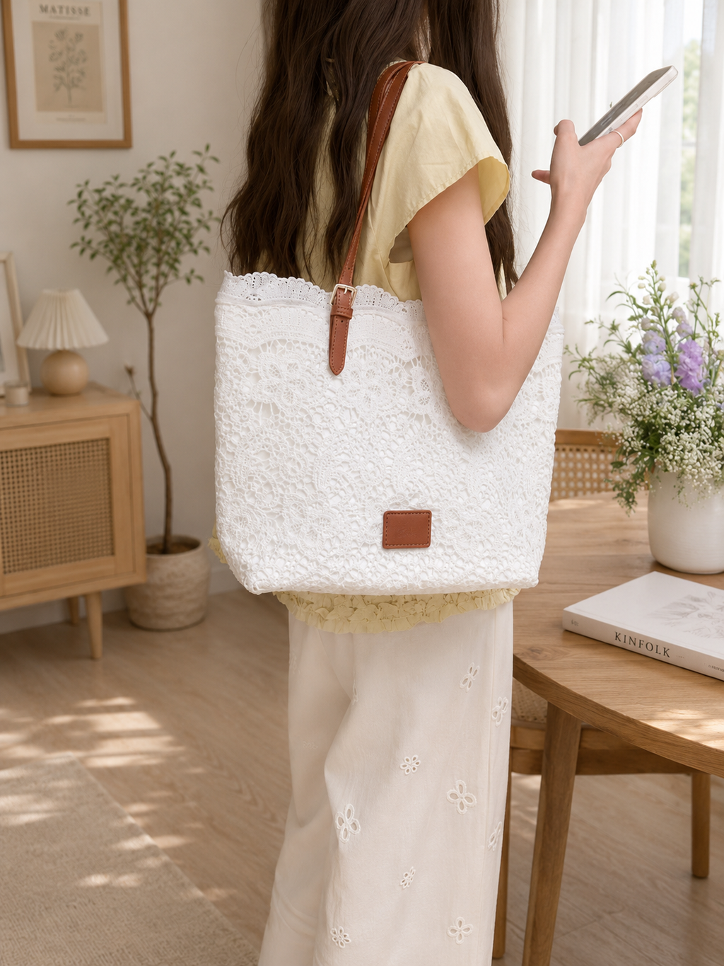 Lace Woven Bag Flower