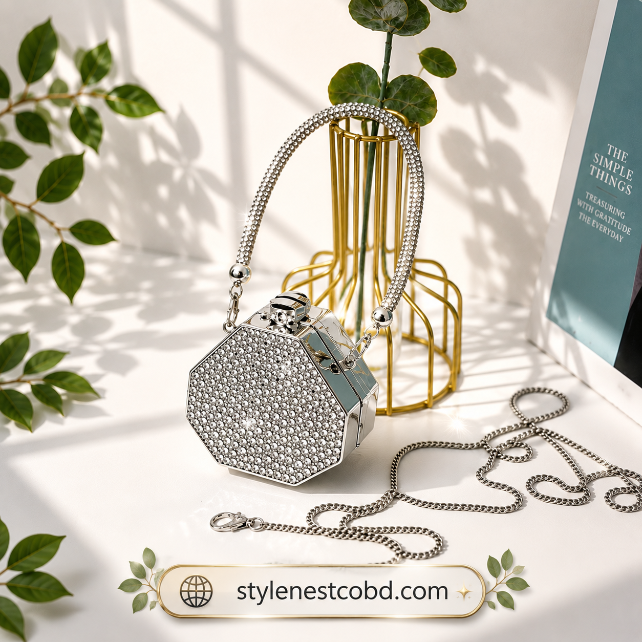 Acrylic Diamond Trendy Box Bag