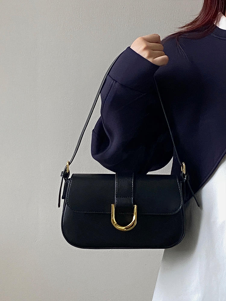 Shiny Patent Faux Leather Candy Barrel Shoulder Bag – Mini Zipper Satchel for Women