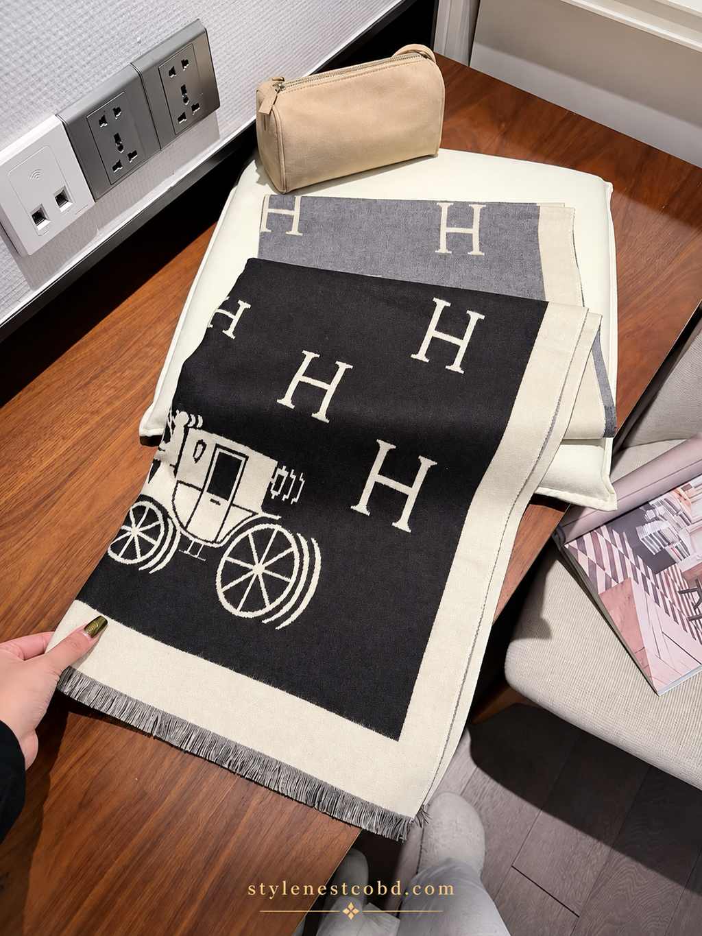 Élan Heritage Horse Cotton Shawl