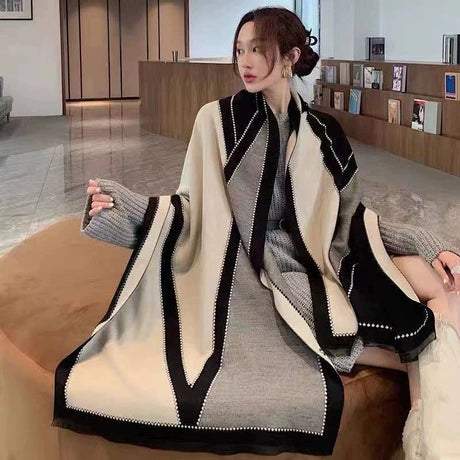 Noir Abstract Frame Cotton Shawl (V)