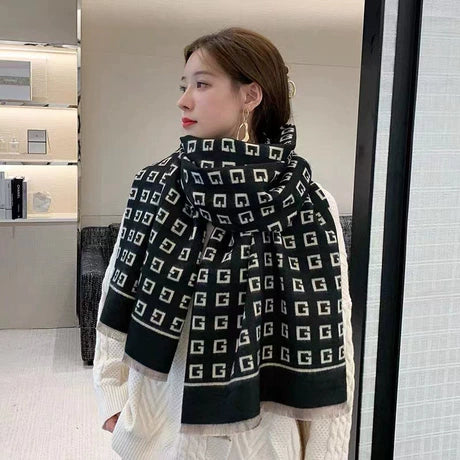 Ivory Noir Geometric Cotton Shawl (G)