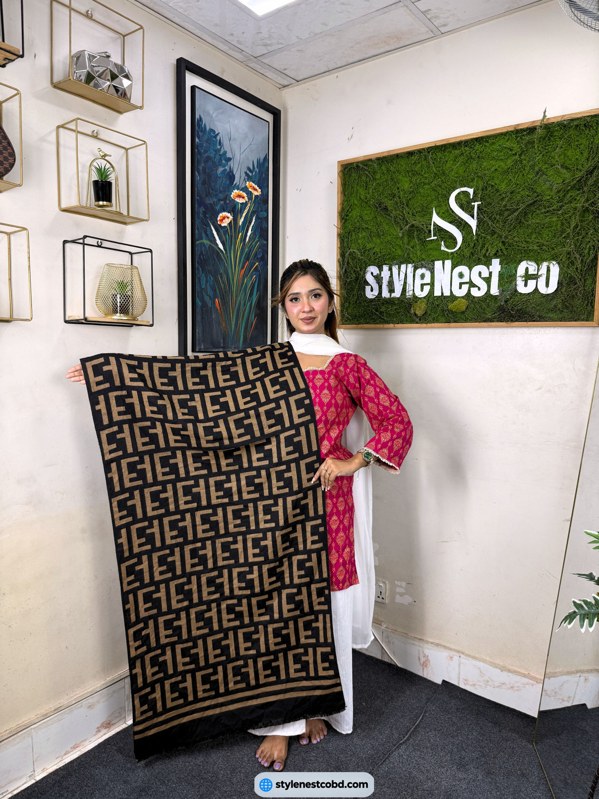 Mocha Frame Signature Cotton Shawl (ET)