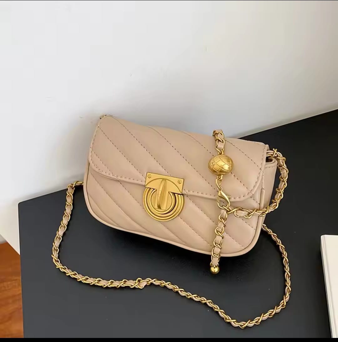 PU Leather Chain Shoulder Bag | Large Capacity Crossbody Underarm Bag for Women