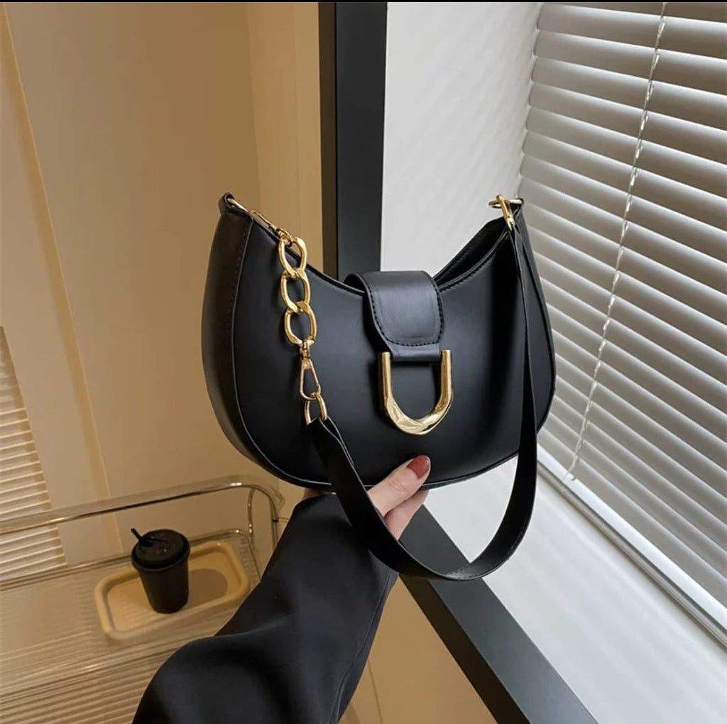 Elegant PU Leather Shoulder Bag – Stylish Underarm Purse for Women