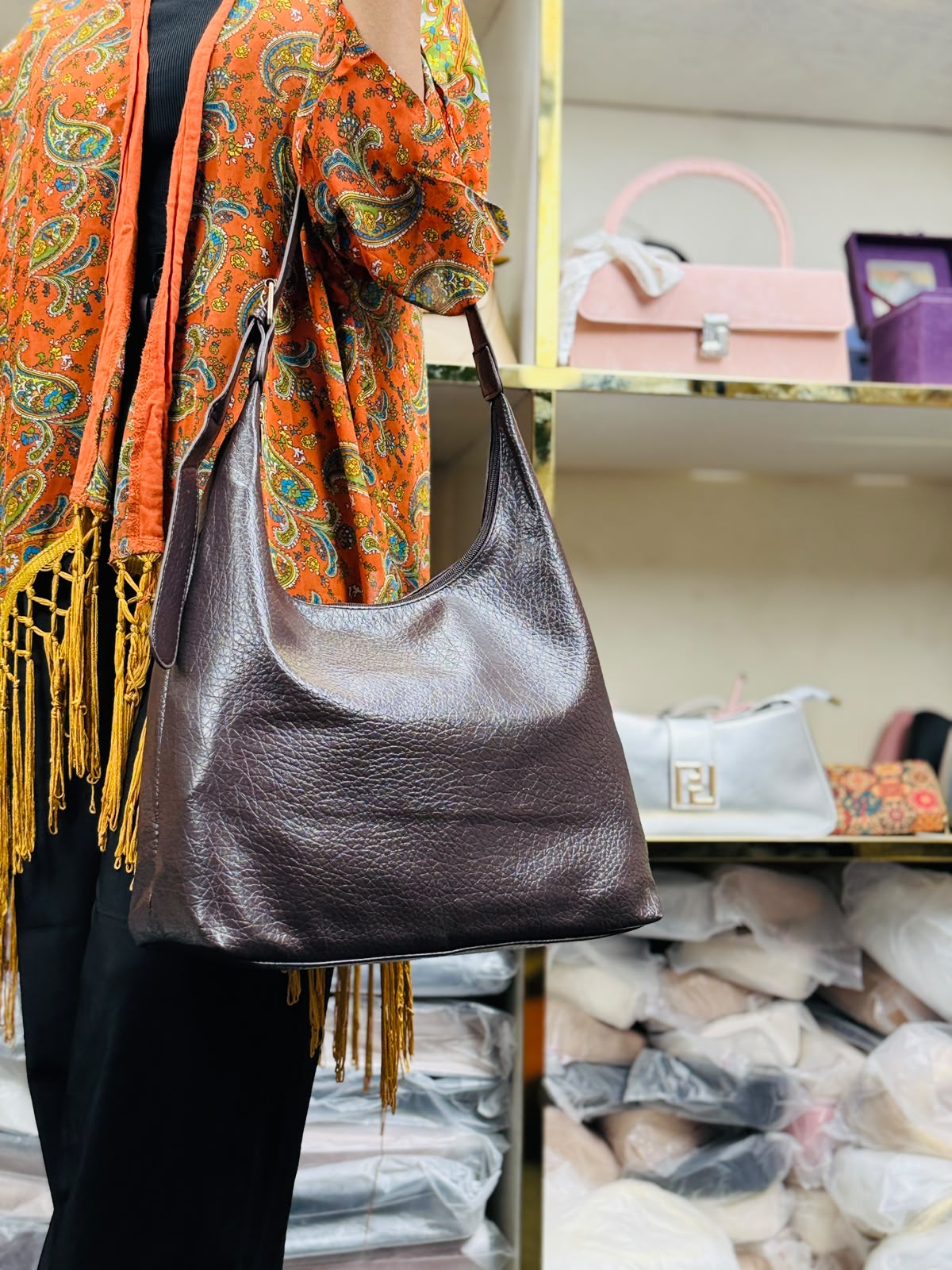 Retro Style Textured Tote Bag